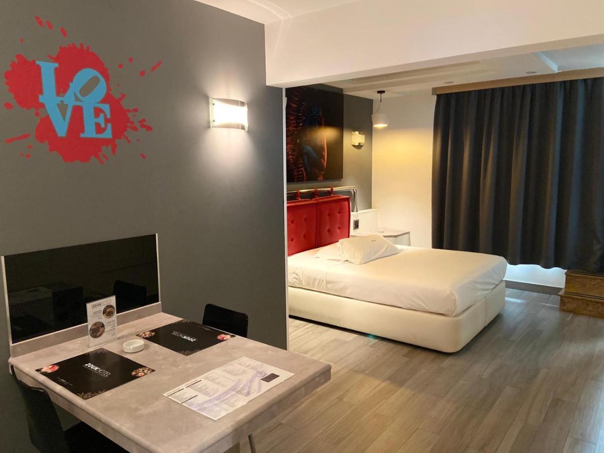 Zouk Hotel (Adults Only) Alcalá de Henares Exteriér fotografie